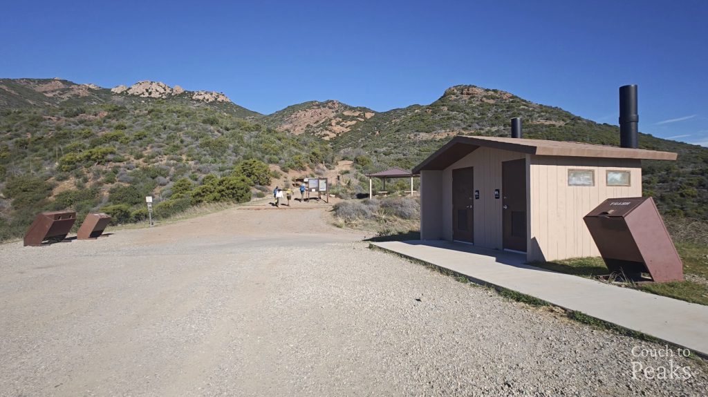 Sandstone Peak parking lot